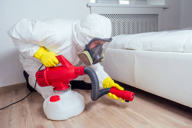 Best Commercial Pest Control Services  in Aurora, MN